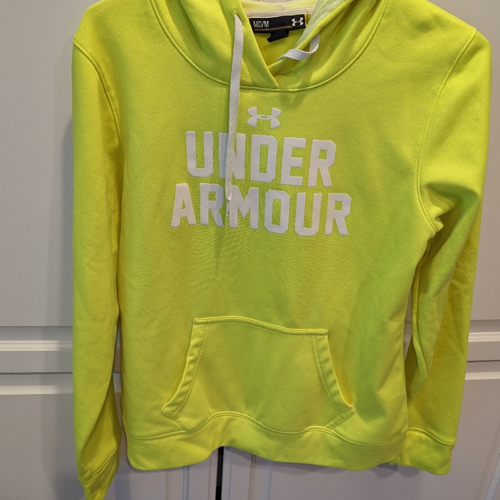 Under armour Neon sweatshirt, used once